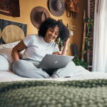 HP Envy x360 15.6" Touch, Ryzen 5, 12GB RAM, 256GB SSD, Win 11 (15-ey1077wm)