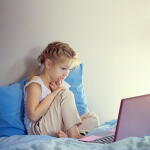 NBD 10.1" Android 12 Mini Laptop Quad-Core Netbook for Kids with Bag and Mouse