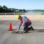 Quikrete 50 lb. Non-Shrink Precision Grout (158500)