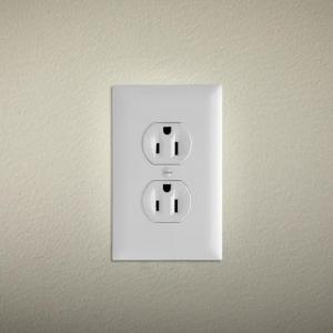 Legrand Pass and Seymour 1-Gang 1-Duplex Outlet Unbreakable Wall Plate, White (10-Pack)