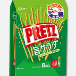 Glico Pretz Salad flavor crispy bite-sized Pretzel sticks 118g / 8 Packs Inside