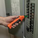 Klein Tools Digital Circuit Breaker Finder with GFCI Outlet Tester (ET310) (ET310)