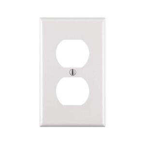 Leviton 1-Gang White Duplex Outlet/Receptacle Plastic Standard Wall Plate (88003-00W) (1-Pack)